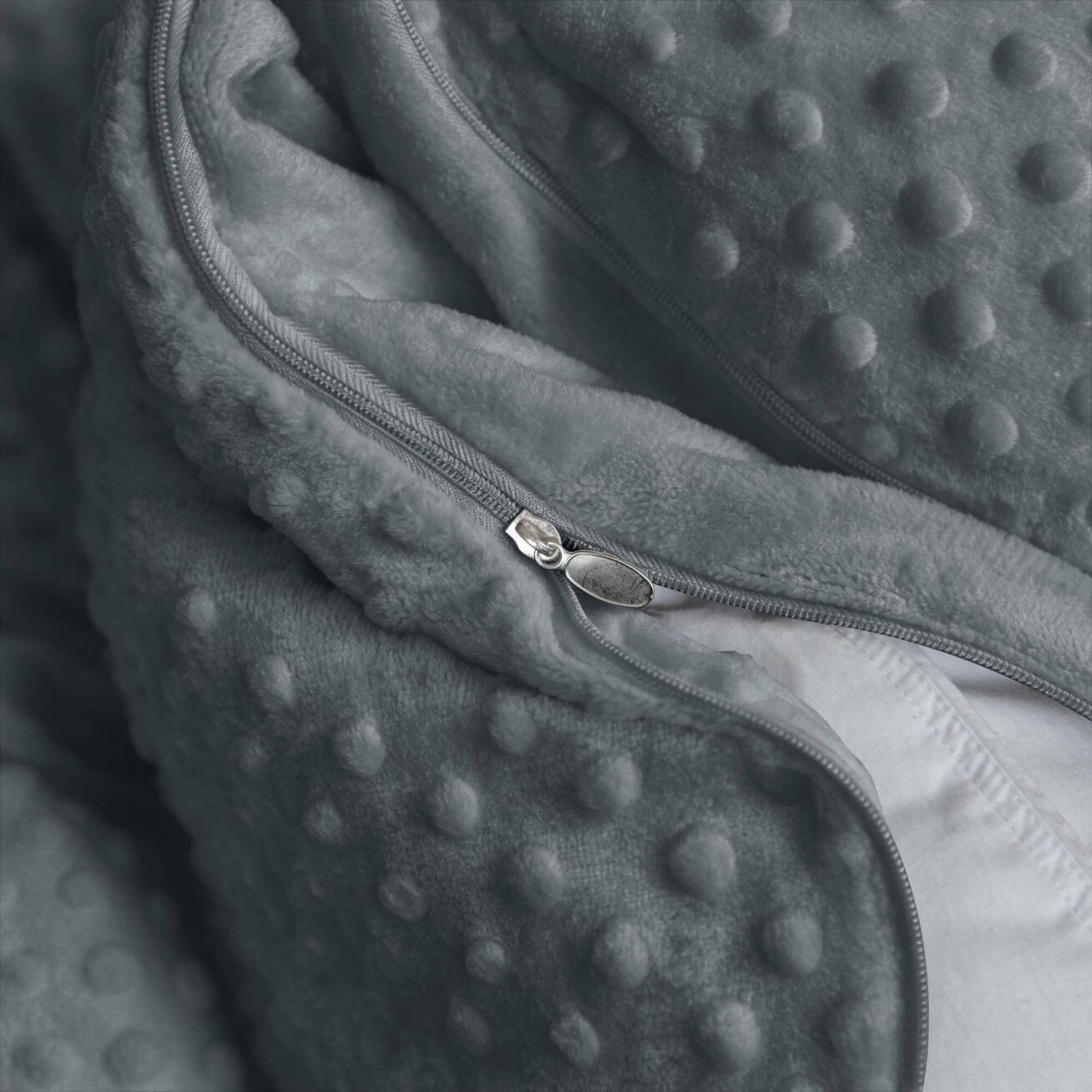 Pliušinis patalynės komplektas, Velour, 160x200 cm., 4 dalių 3 Pliušinis patalynės komplektas, Velour, 160x200 cm., 4 dalių 3