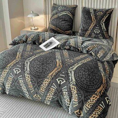 Pliušinis patalynės komplektas, Soft Velour, 200x220 cm., 4 dalių, paklodė su guma Pliušinis patalynės komplektas, Soft Velour, 200x220 cm., 4 dalių, paklodė su guma