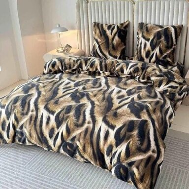 Pliušinis patalynės komplektas, Soft Velour, 200x220 cm., 4 dalių, paklodė su guma Pliušinis patalynės komplektas, Soft Velour, 200x220 cm., 4 dalių, paklodė su guma