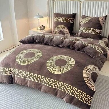 Pliušinis patalynės komplektas, Soft Velour, 200x220 cm., 4 dalių, paklodė su guma Pliušinis patalynės komplektas, Soft Velour, 200x220 cm., 4 dalių, paklodė su guma